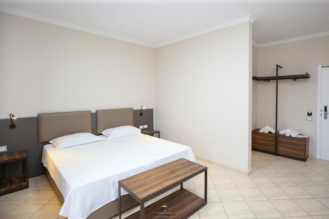 Regina Garden Vlore Bagian luar foto